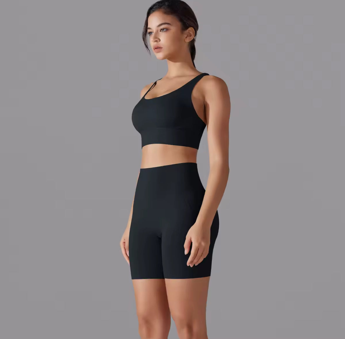 Top Momentum Cruzado Negro